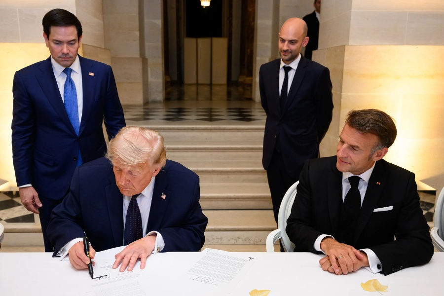 Trump: Ceasefire with Iran over as talks continue