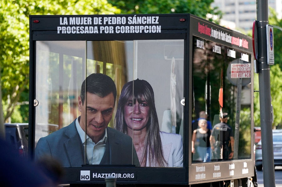 Spanish PM s wife must stand trial on corruption charges, judge rules