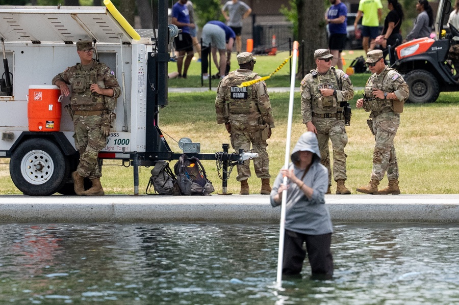 People ticketed for vandalizing Washington Reflecting Pool to be fully prosecuted, US Attorney Pirro says