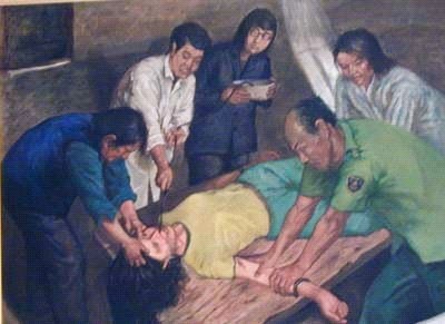 【Various Tortures by the Chinese Communist Party】 Brutal Force-Feeding