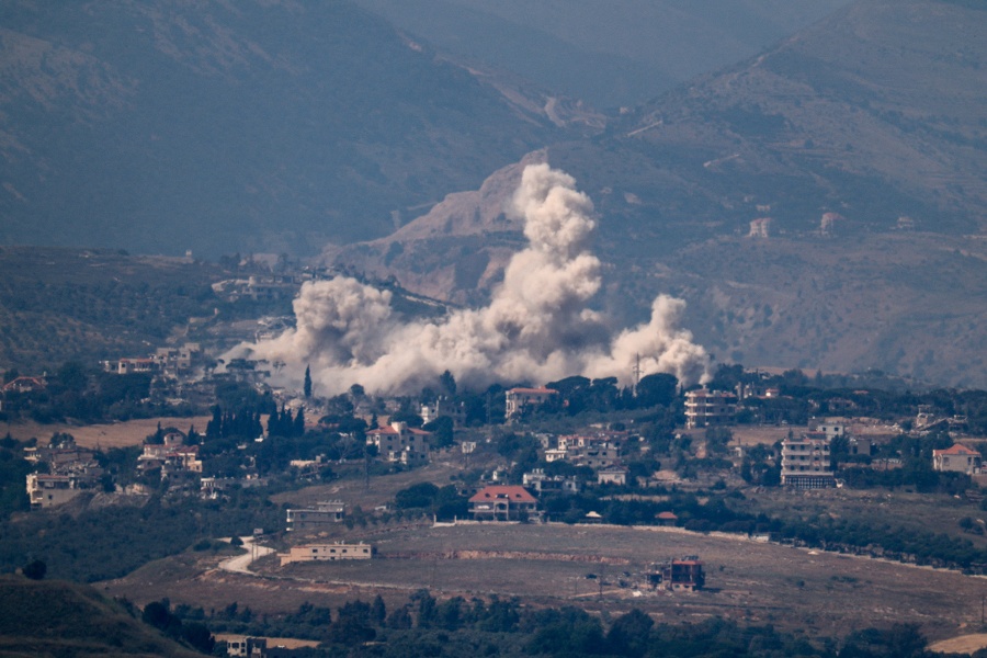 Israel and Lebanon agree to implementation of ceasefire