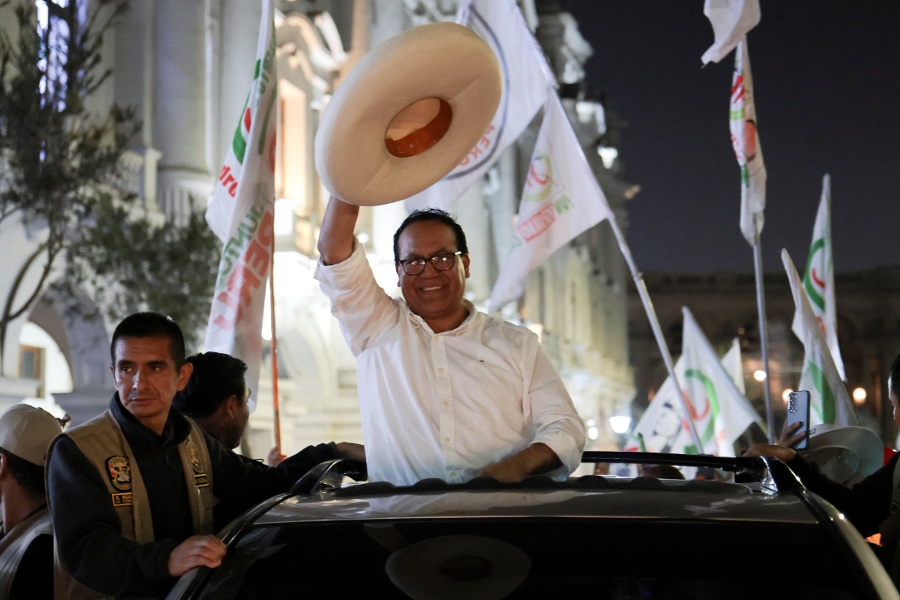Peru race tightens again amid market volatility as overseas, rural ballots pour in