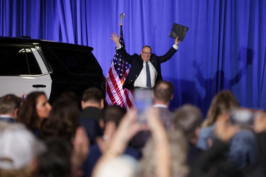 LePage wins Maine Republican nod in key US House battleground
