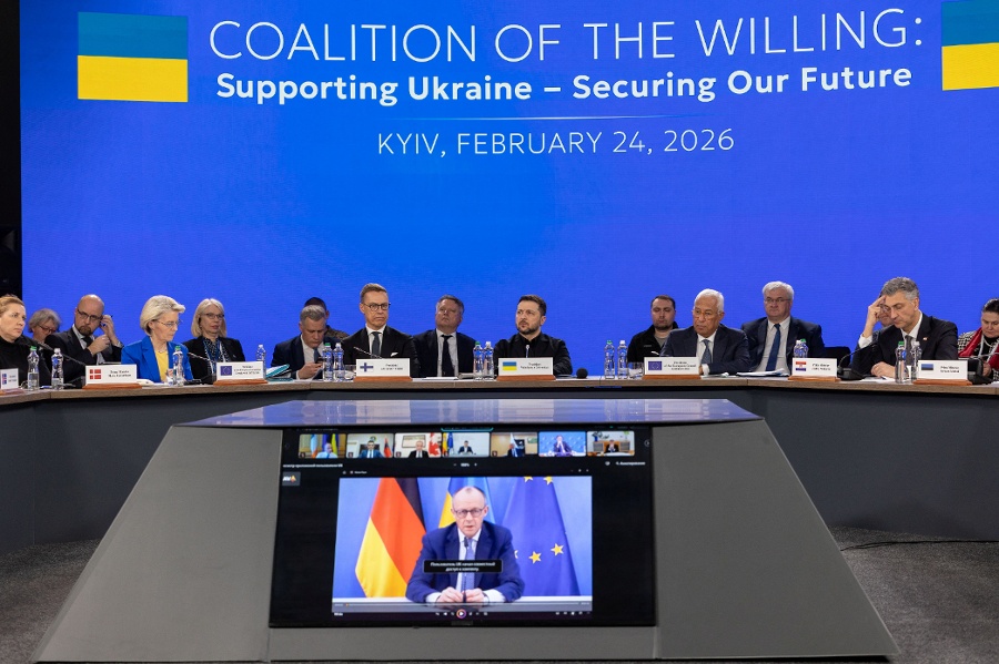 Allies to muster more air defence aid for Ukraine as battlefield momentum shifts