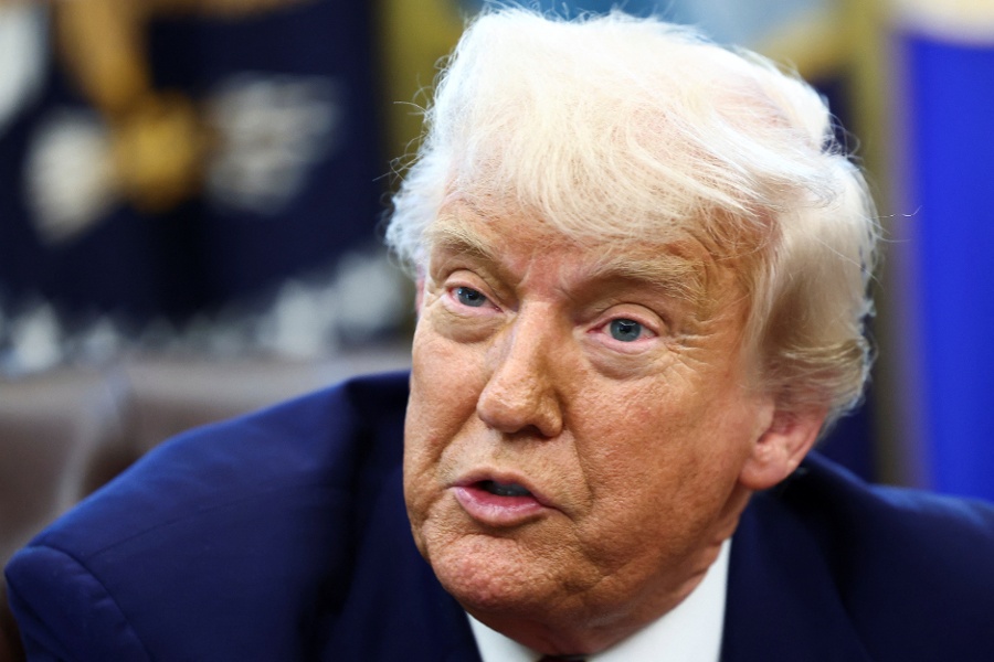 Trump presses defense executives to boost weapons production
