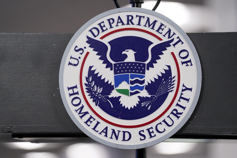 US to change visa regulations for foreign students, journalists