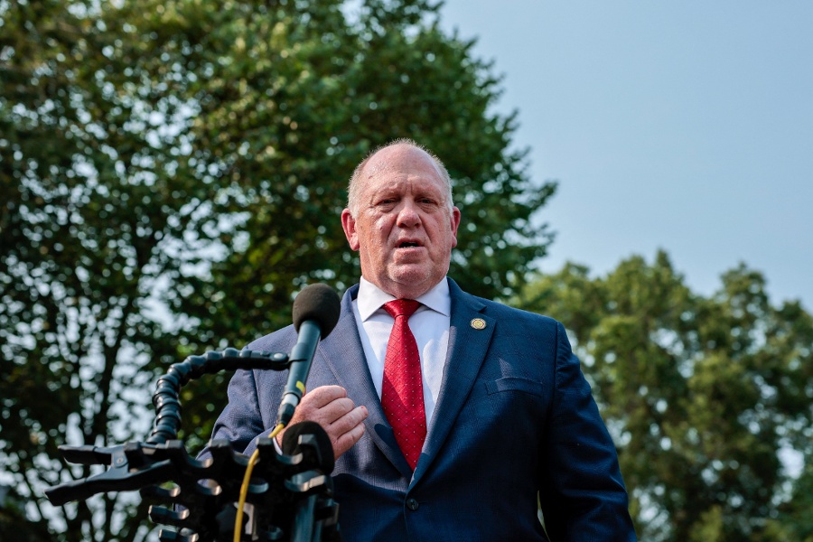 ICE officers to wear body cameras during vehicle stops, border czar says