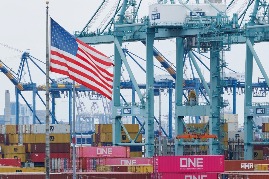 Trump to impose forced labor duties on Friday as temporary 10 US tariffs expire