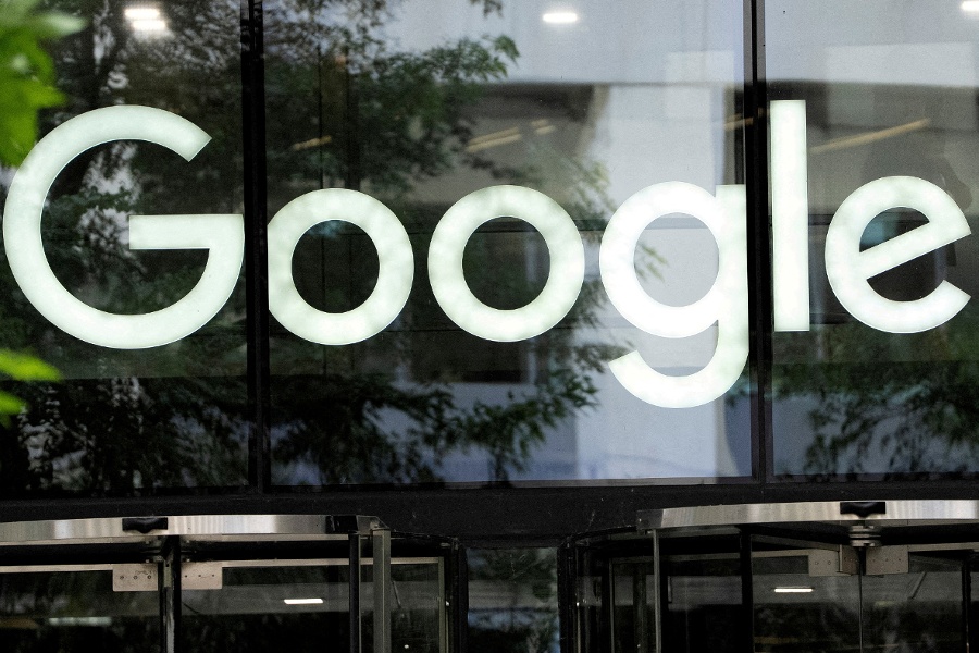 Trump says US to launch EU probe over illegal Google fine