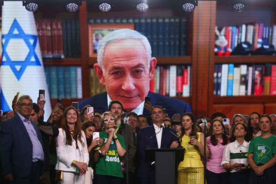 Flavio Bolsonaro launches Brazil presidential campaign, touts support from Milei, Netanyahu
