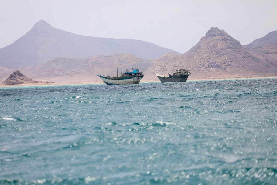 China in touch with Yemen s Houthis to allow ships to sail through Red Sea, sources say
